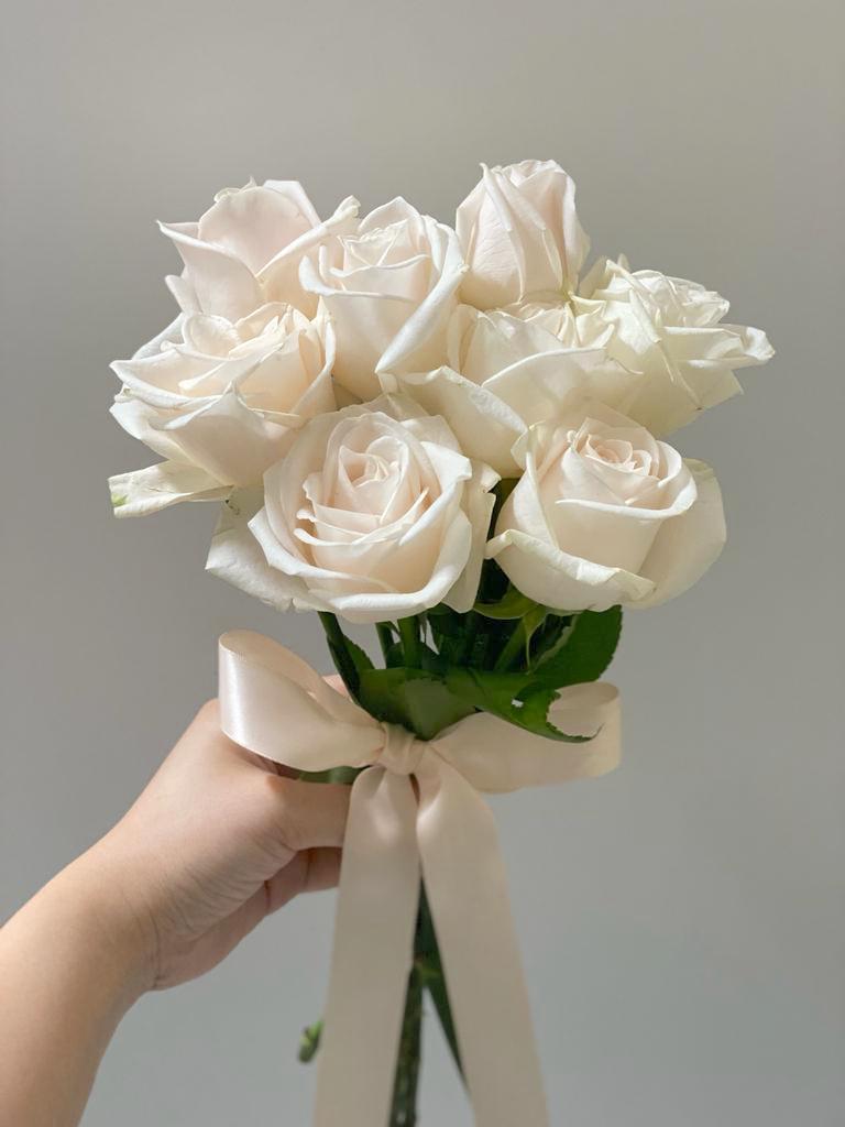 Signature Bridesmaid Roses Bouquet