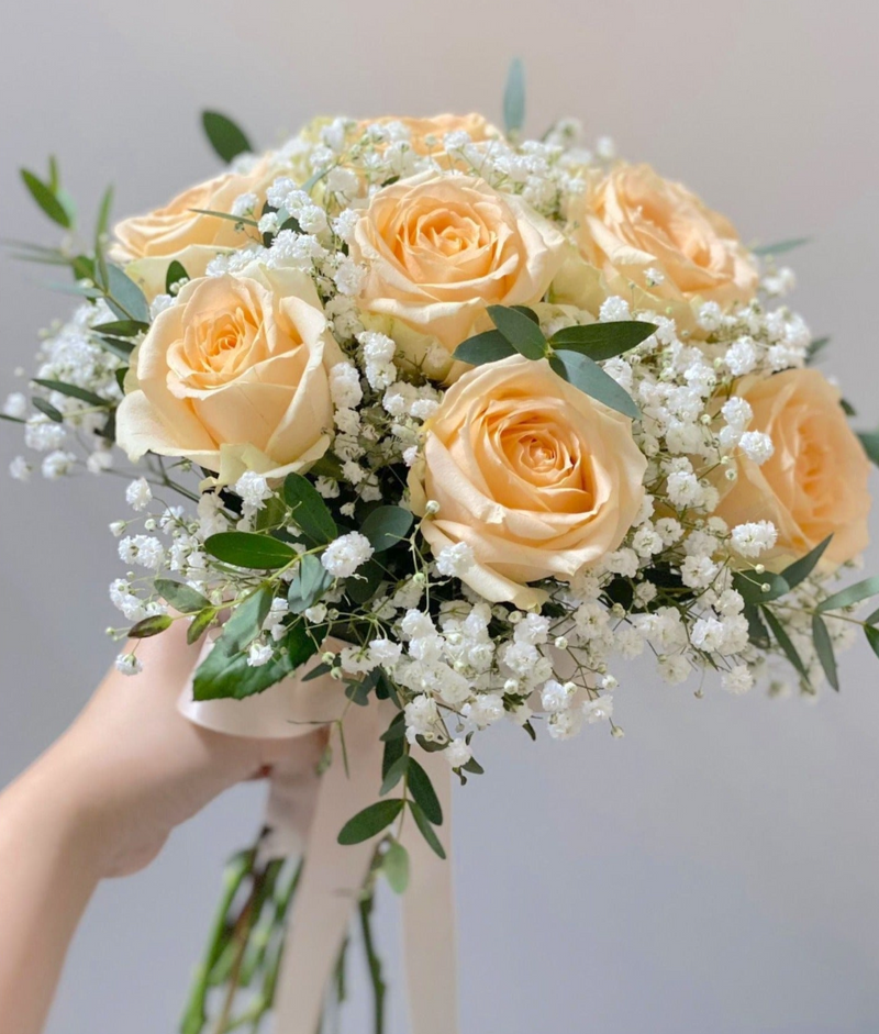 Round Roses Bridal Bouquet - Classic Style