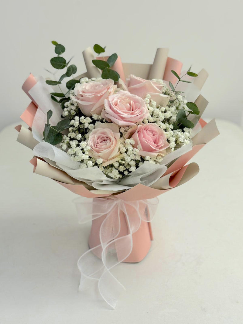 Signature Roses Bouquet - Pink Roses