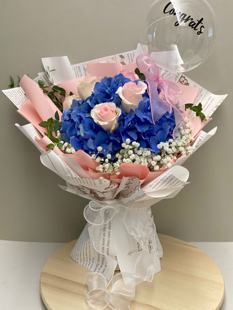 Graduation Flower Bouquet - Extraordinary