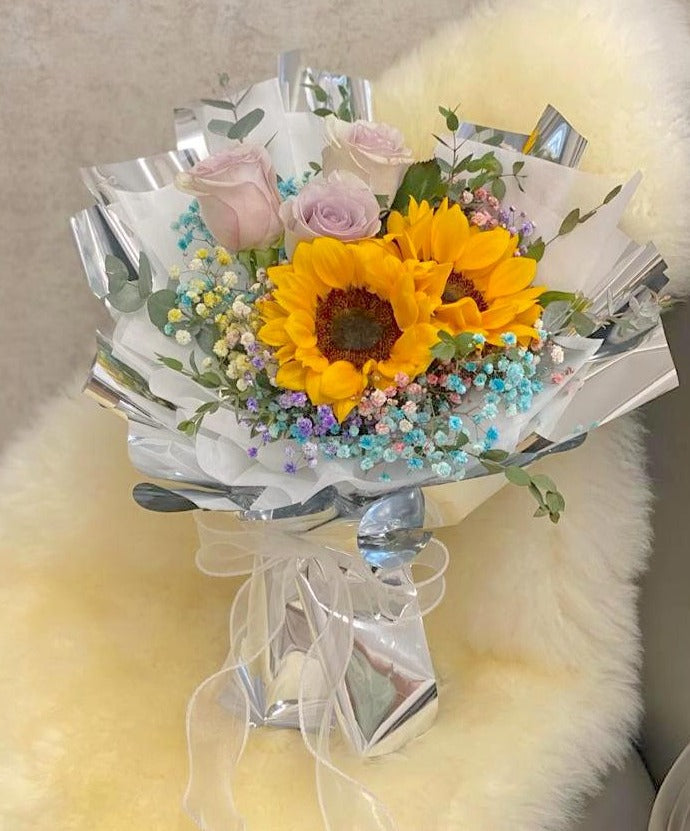 Deluxe Sunflowers Bouquet