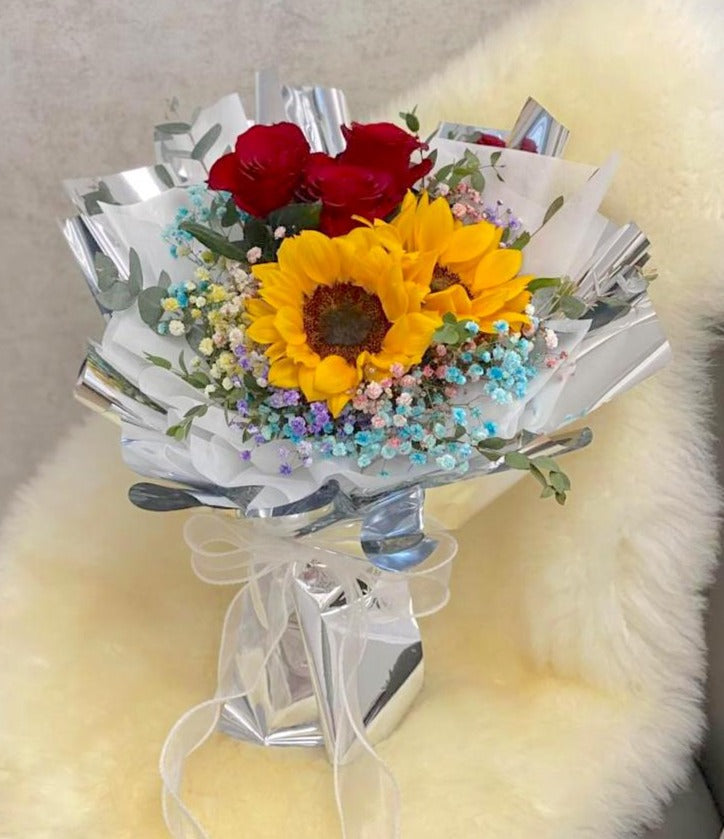 Deluxe Sunflowers Bouquet