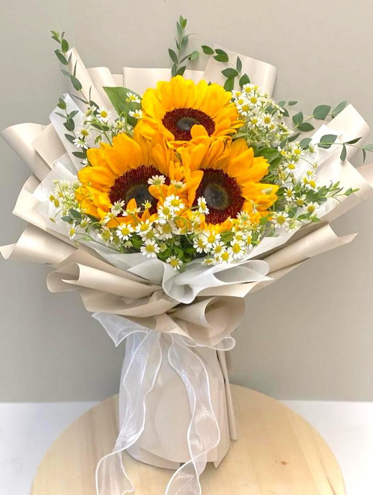 Exquisite Sunflowers Bouquet