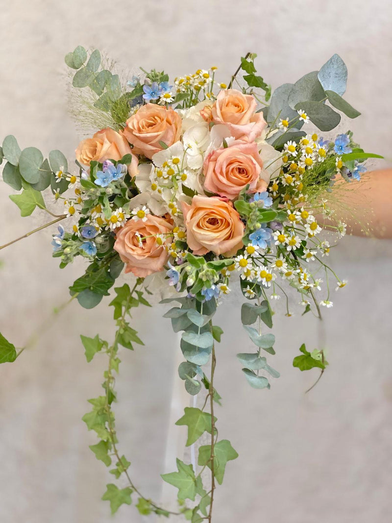 Free Form Roses Bridal Bouquet - Garden Style