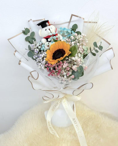 Graduation Flower Bouquet - Achievement