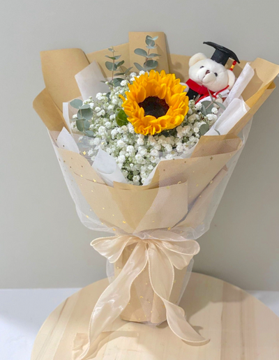 Graduation Flower Bouquet - Achievement