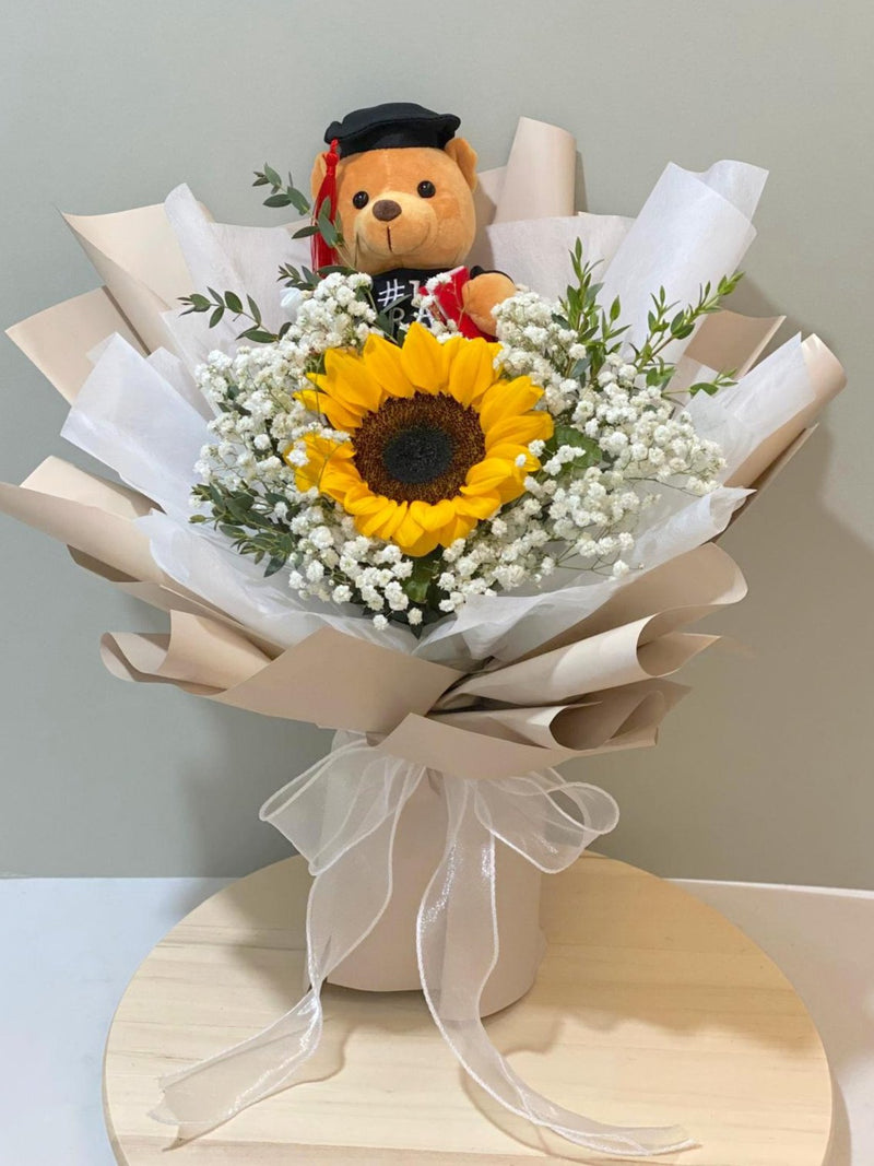 Graduation Flower Bouquet - Graduate!