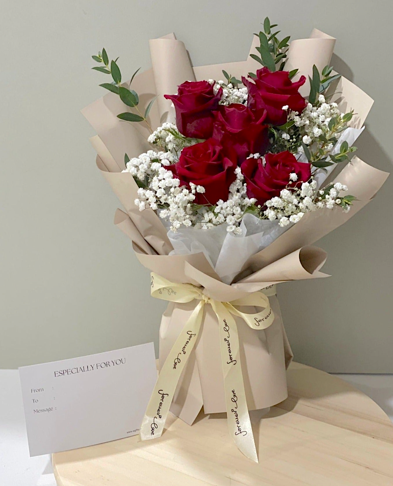 Signature Roses Bouquet