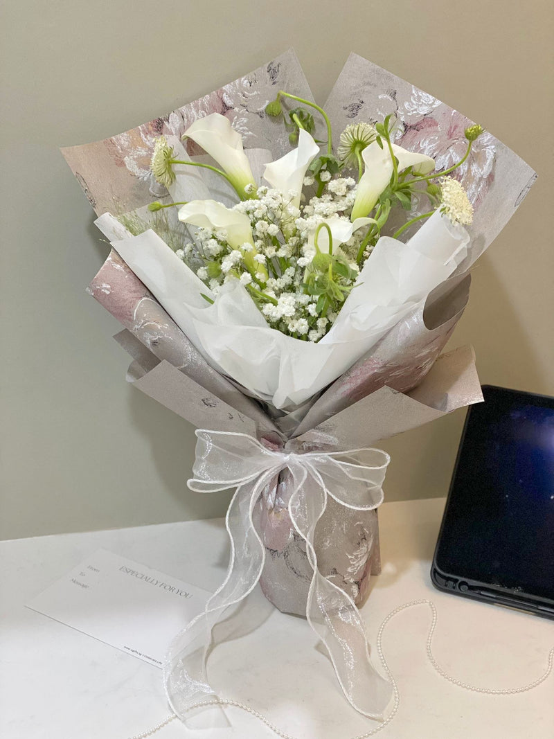 Bespoke White Calla Lilies Bouquet