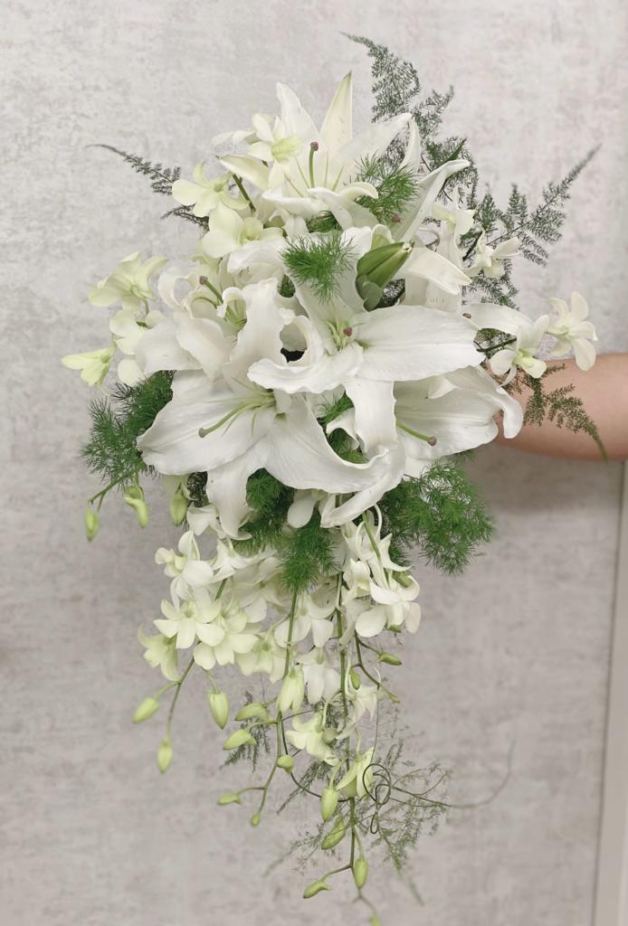 Cascading Bridal Bouquet - Classic White