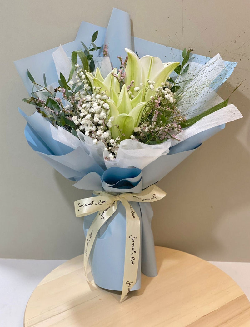 Classic White Lilies Bouquet