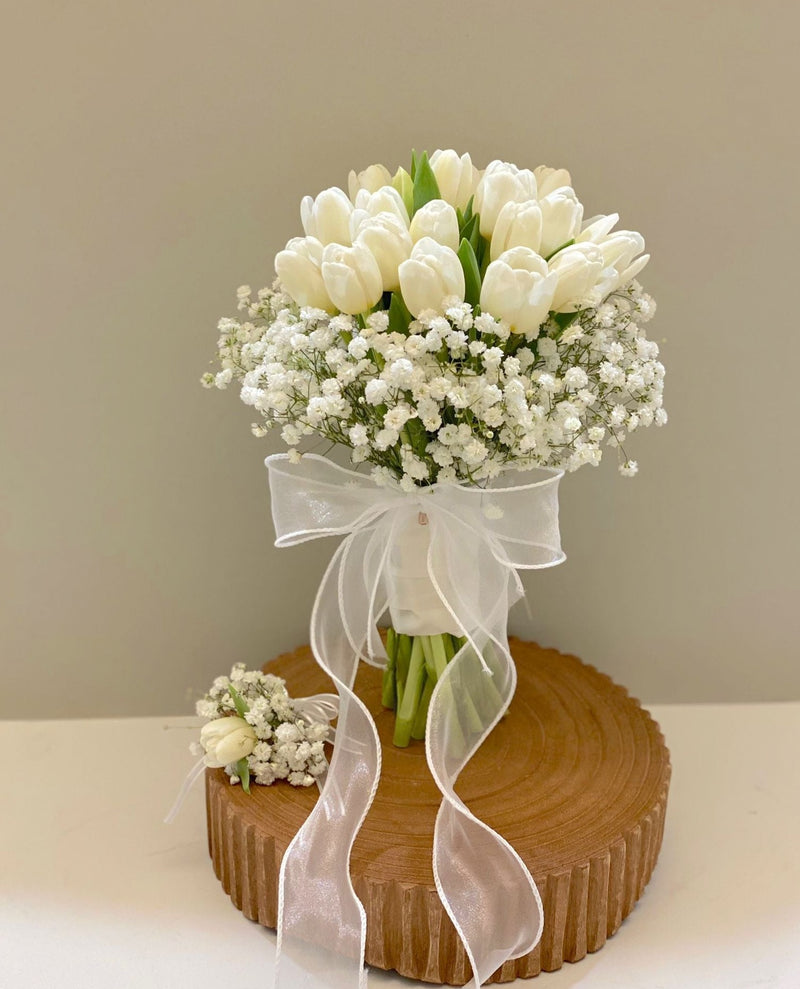 Tulips Bridal Bouquet Package - Classic Style