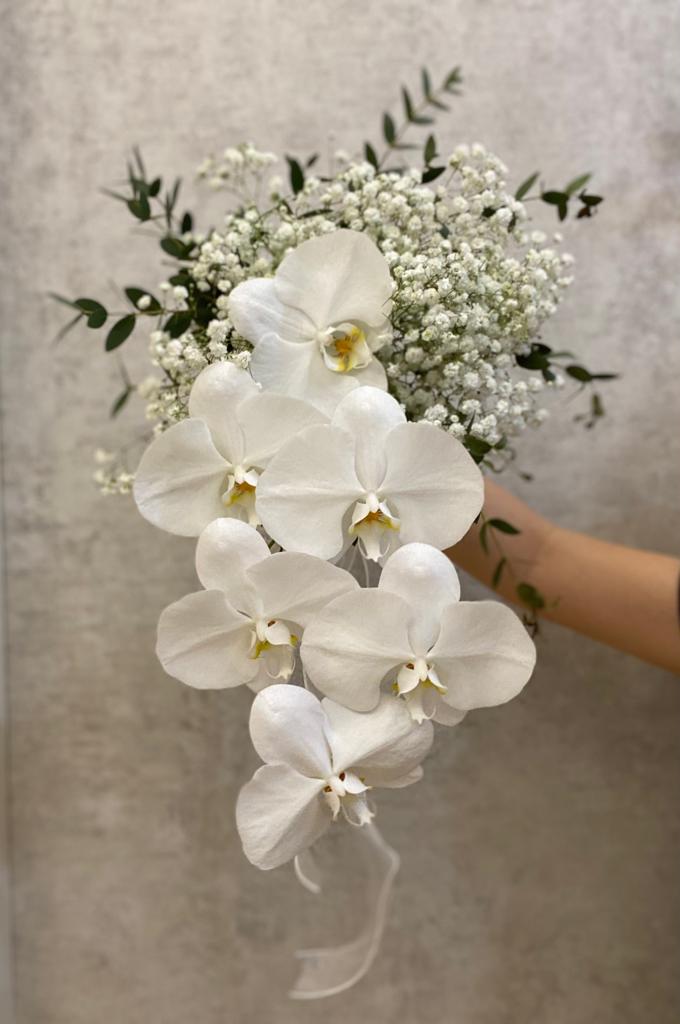 Cascading Bridal Bouquet - ROM Flowers