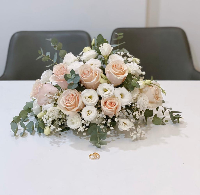 Classic Wedding Flower Centerpiece (Champagne)