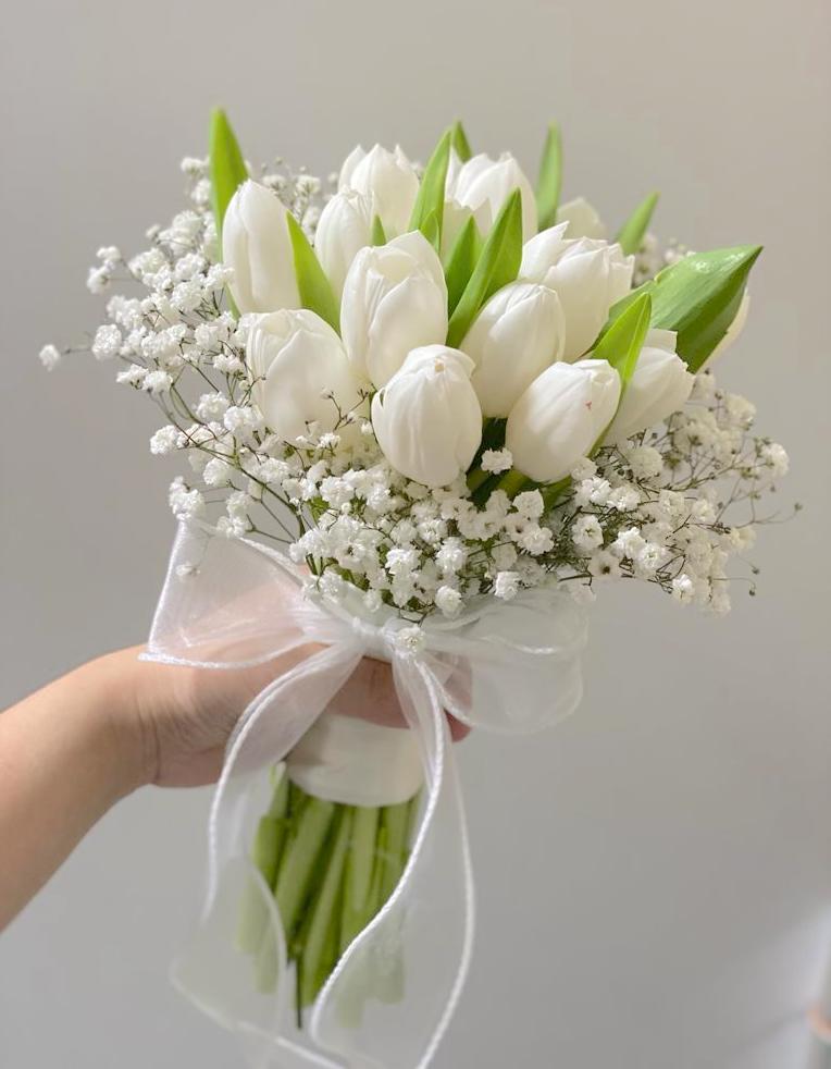 Round Tulips Bridal Bouquet - Classic Style